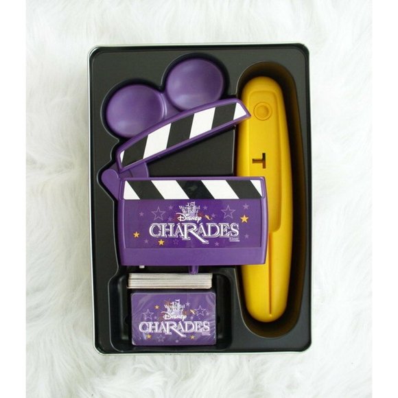 Disney Charades Trivia Board Game - Picture 3 of 4